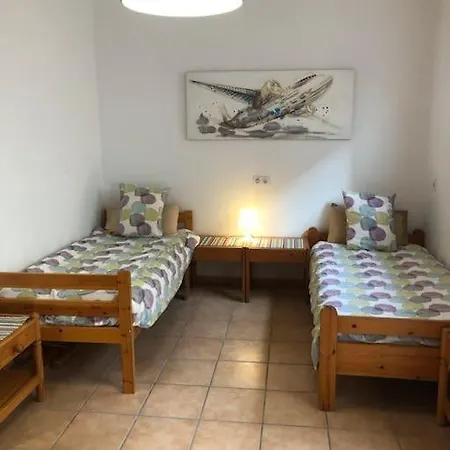 Stunning 5 Star Villa- 5 Mins Village Marina * פלאיה בלנקה