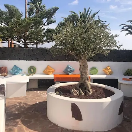 Stunning 5 Star Villa- 5 Mins Village Marina פלאיה בלנקה
